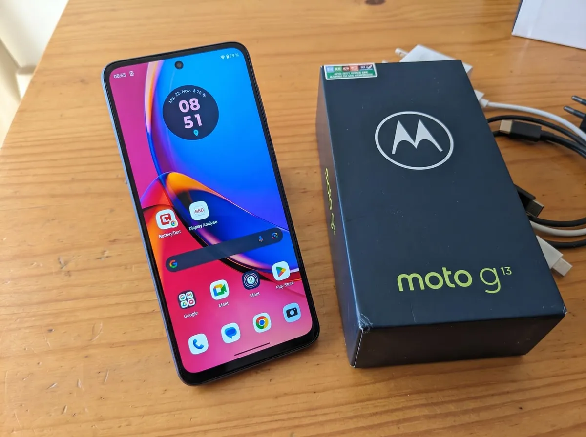 Motorola G13